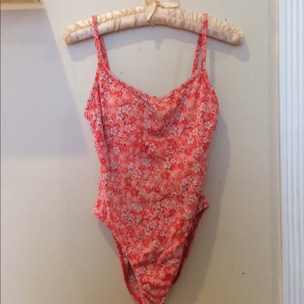 Adorable Vtg. Red floral one piece bathing suit